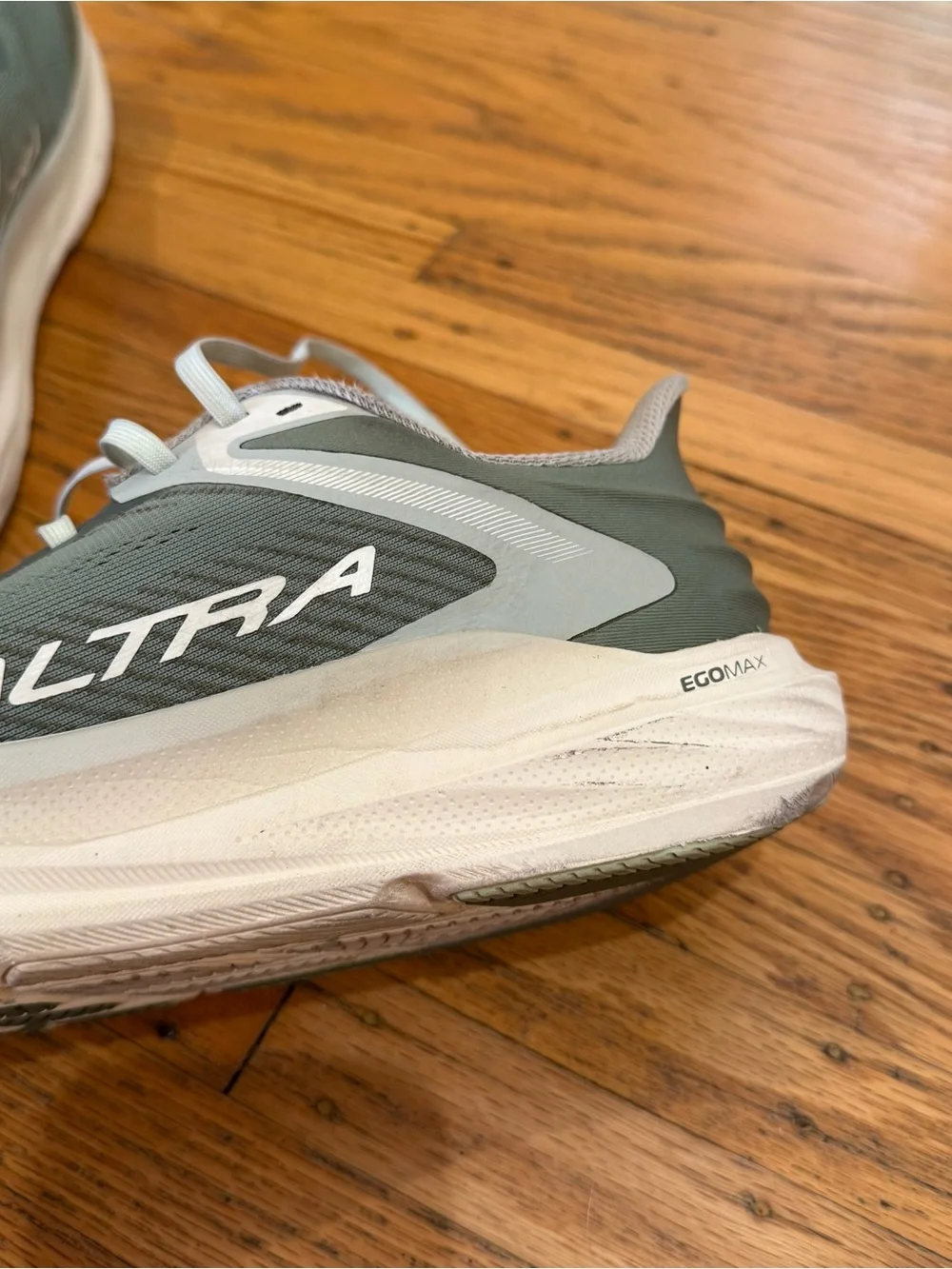 Altra Green Torin 8